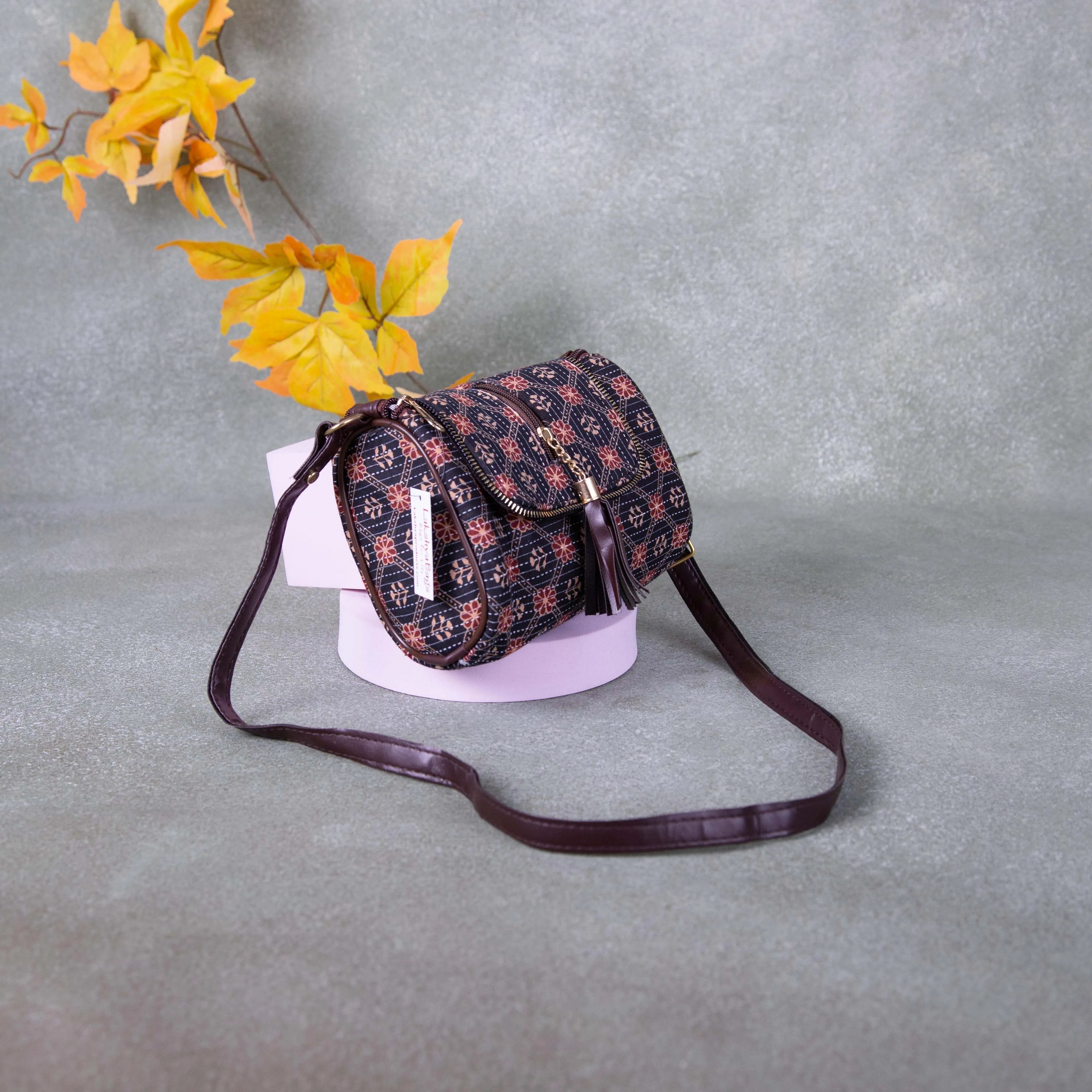 Easy Sling Black with Red Colour Flower Design