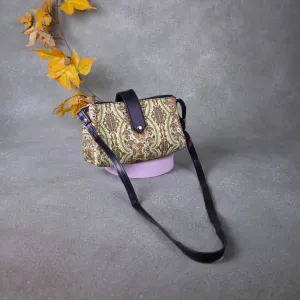 Easy Slings White with Green Kalamkari Design- (Double partition)
