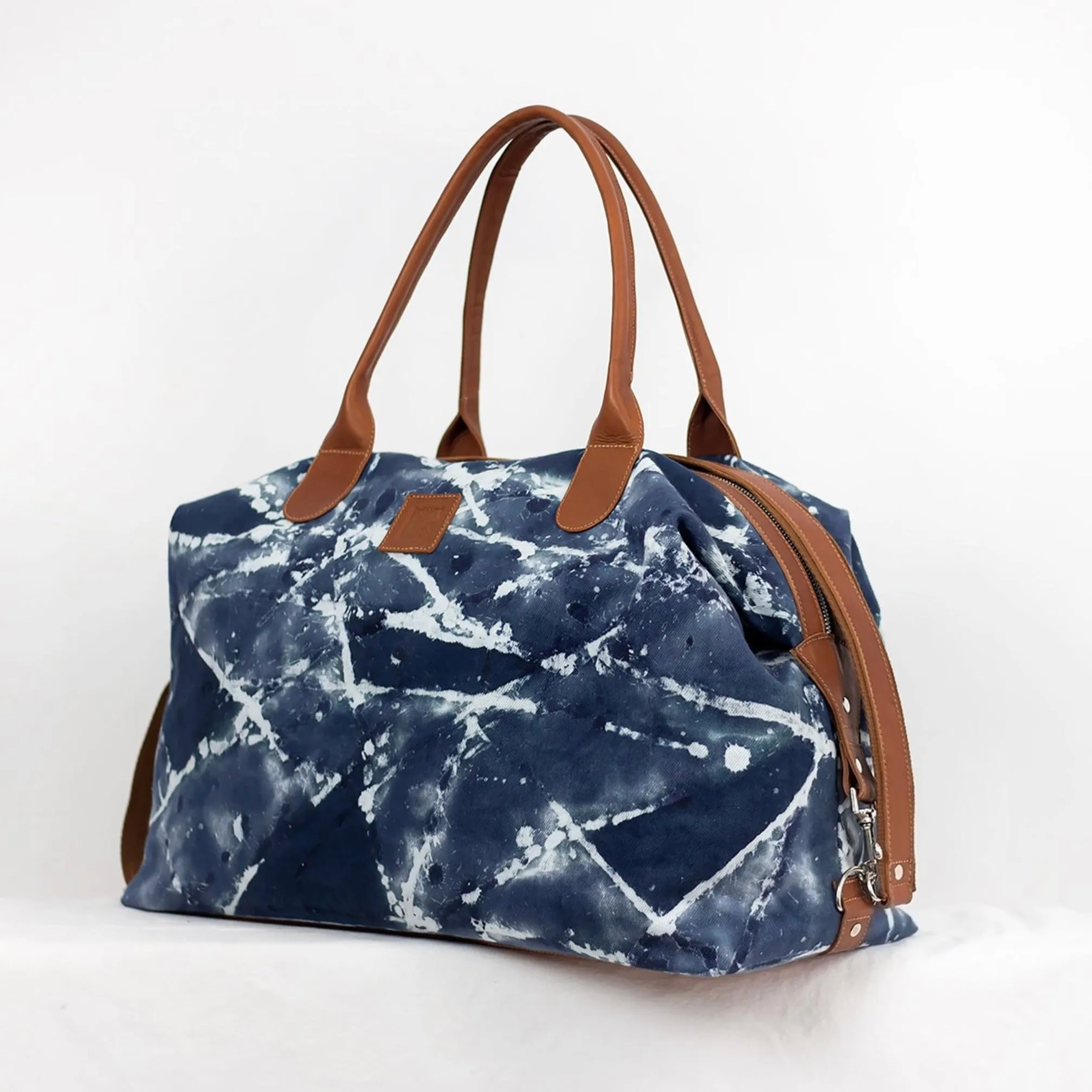 Intrepid Traveler - Convertible Tote - Navigator