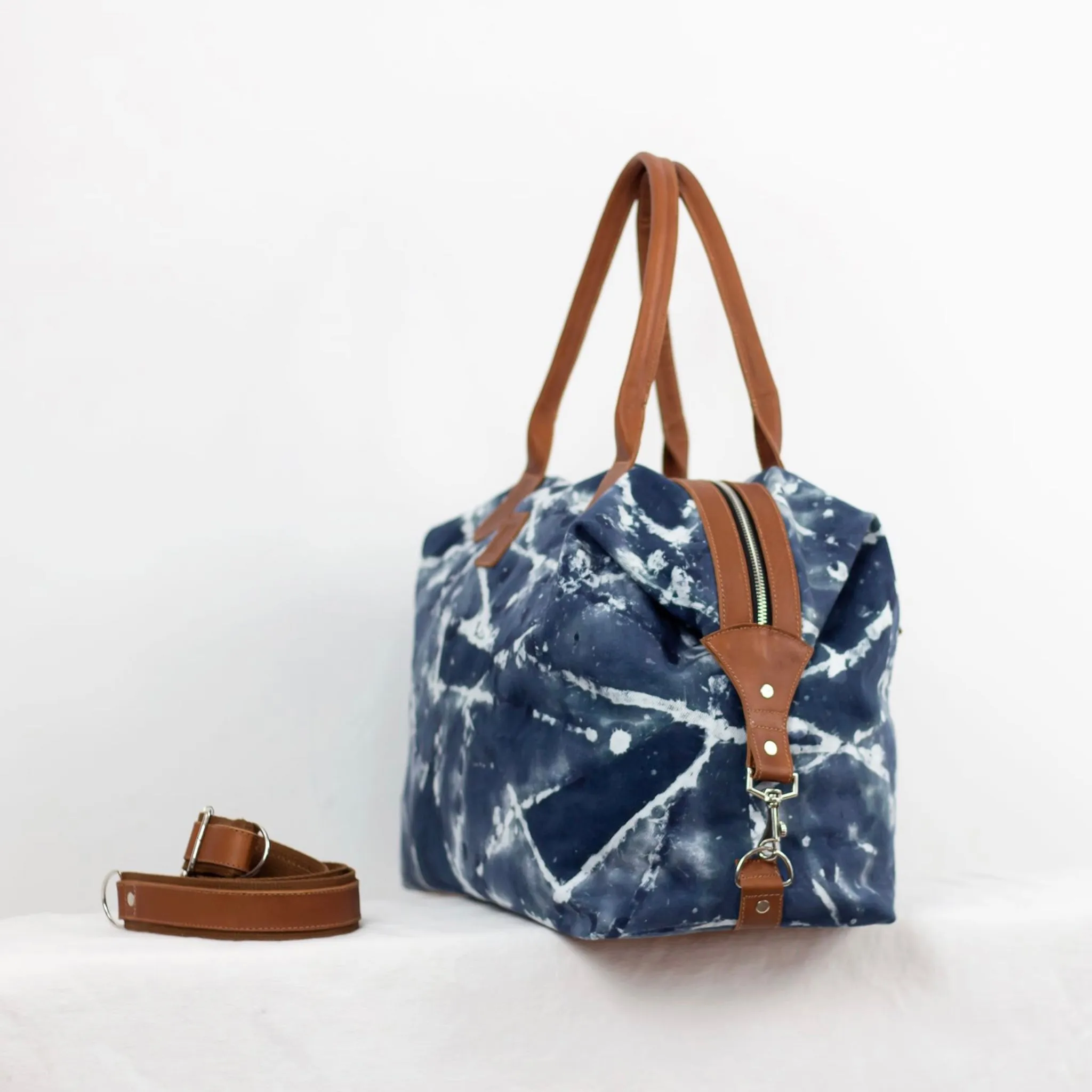 Intrepid Traveler - Convertible Tote - Navigator
