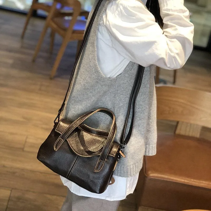 Minimalist Leather Handbag, Leather Crossbody Purse, Small Minimalist Leather Shoulder Bag, Valentines Day Gift, Anniversary Gift for Her