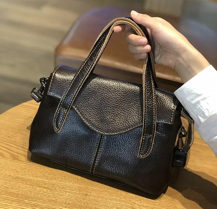 Minimalist Leather Handbag, Leather Crossbody Purse, Small Minimalist Leather Shoulder Bag, Valentines Day Gift, Anniversary Gift for Her