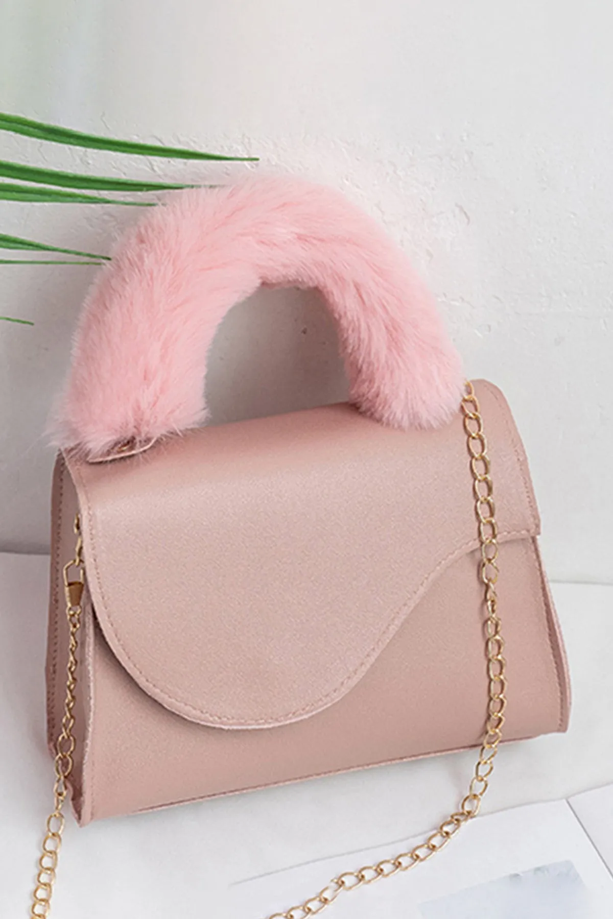 Pink Plush Handle Bag - A23 - WHB0050