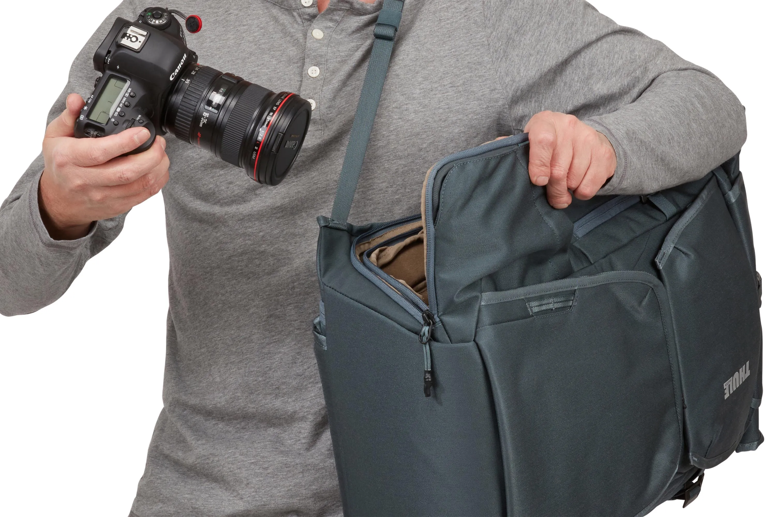 Thule Covert 32L DSLR Backpack - Dark Slate